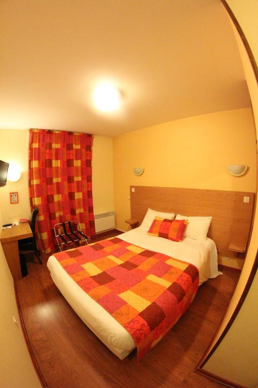 Auberge De Bourgogne Тоннер Экстерьер фото